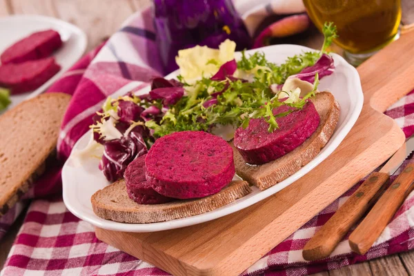 Beetroot Veggie Burger White Dish — Stock Photo, Image