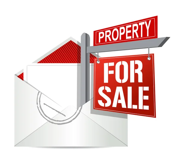 Электронная почта и объявление о продаже недвижимости — стоковое фото