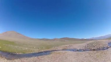 dağ zor yollarda hız sürücüsü