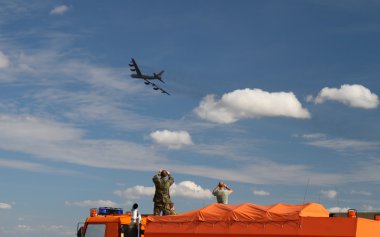 uçak b-52