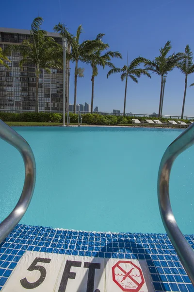 Hotel pool — Stock Photo, Image