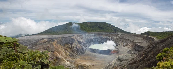 Panoramautsikt över poas volcano - 2012 — Stockfoto