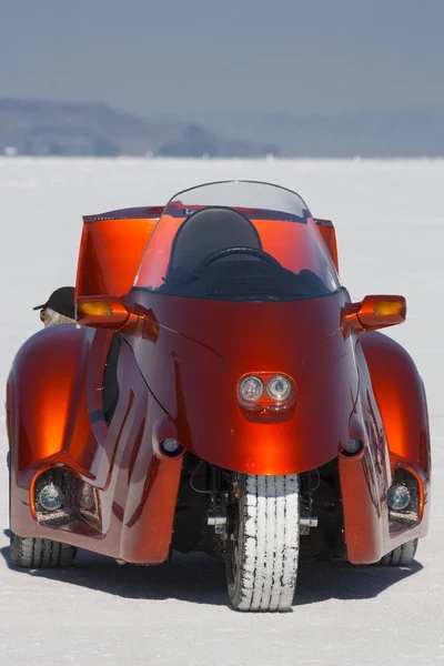 Motorrad in der Welt der Geschwindigkeit in Bonneville Salinen — Stockfoto