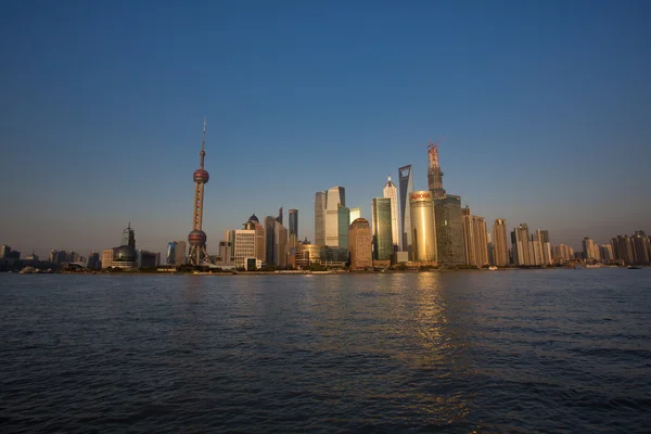 Shanghai Skyline dal Bund — Foto Stock