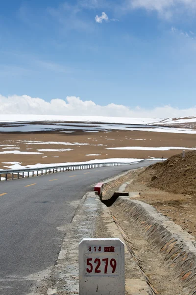 Straße der Freundschaft in Tibet - nach Kathmandu — Stockfoto