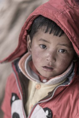 Tibet, Çin 'de genç bir çocuğun portresi