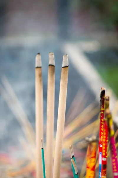 Incenso em um templo em Hangzhou — Fotografia de Stock