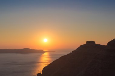santorini, Yunanistan sahilde güzel gün batımı