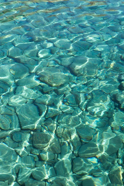 Ege Denizi ve kayalar — Stok fotoğraf