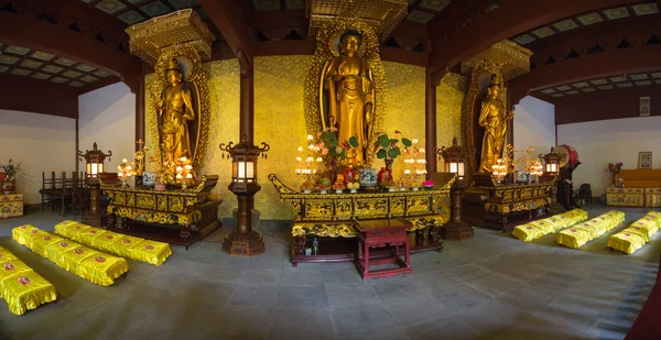 Interior of a temple in Hangzhou — Stock Photo, Image