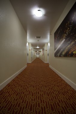 Reno'da bir otel şekilde çok uzun hall