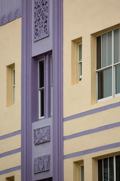 Detail of a classical art deco facade on Ocean drive in Miami Be — Stock Photo, Image