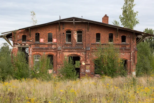 Старое промышленное здание в Гданьске — стоковое фото