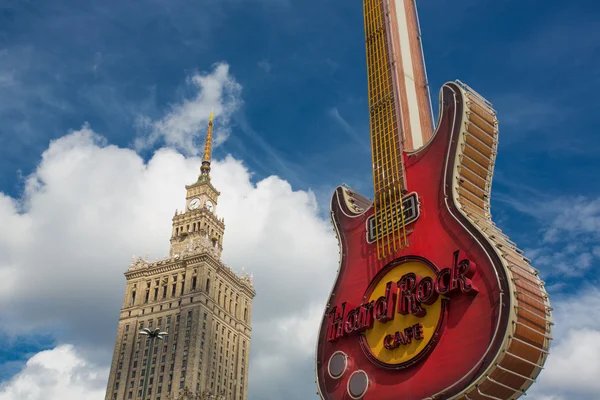 Logotipo Hard Rock Café y el Palacio de la Cultura — Foto de Stock