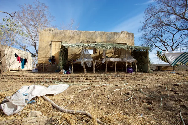 Altes typisches afrikanisches haus in mali — Stockfoto