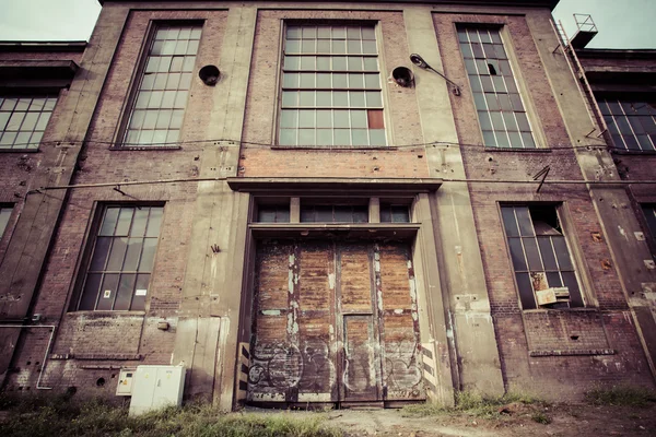 Altes Industriegebäude in Danzig — Stockfoto