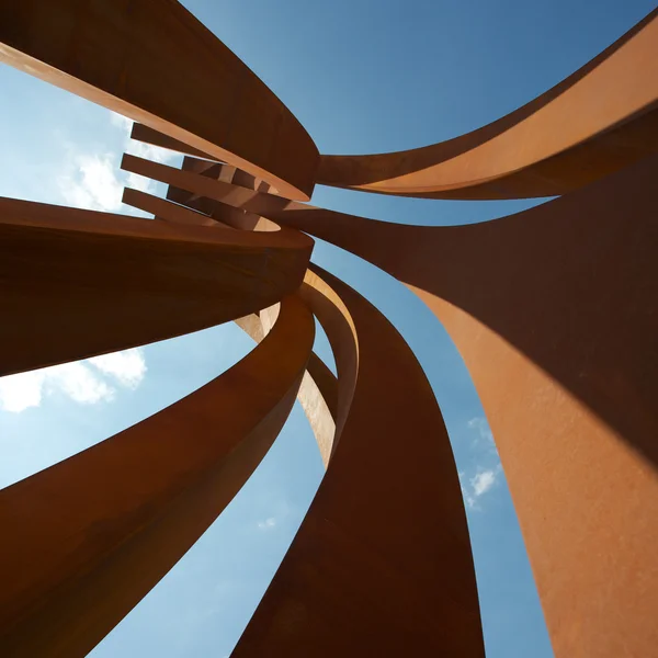 The steel Venet sculptures at Versailles — Stock Photo, Image