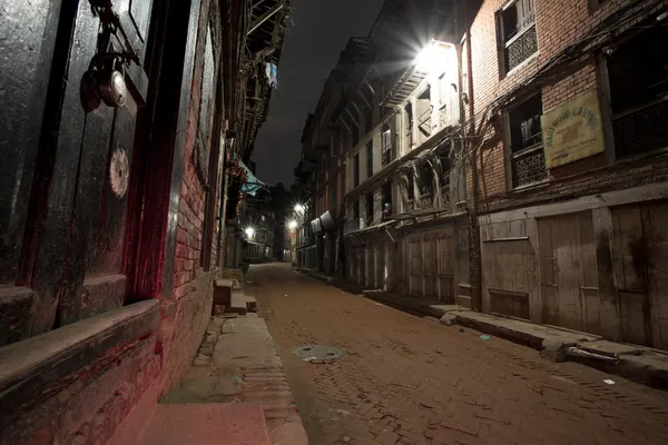 Geceleri boş sokak bhaktapur eski şehir