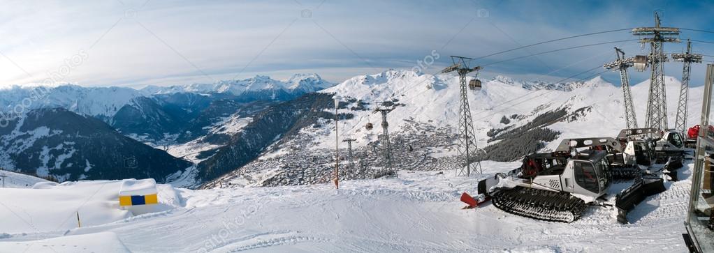 Panoramic view of the Pyrenees and snow plow trucks — Stock Image Panoramic view of the Pyrenees and snow plow trucks Royalty Free Stock Images
