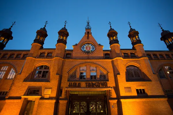 Antiguo Mercado Histórico de Gdansk por la noche en Polonia — Foto de Stock