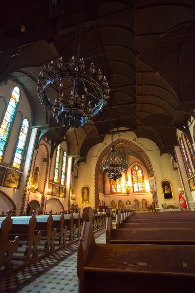 Interiores de uma igreja em Gdansk — Fotografia de Stock