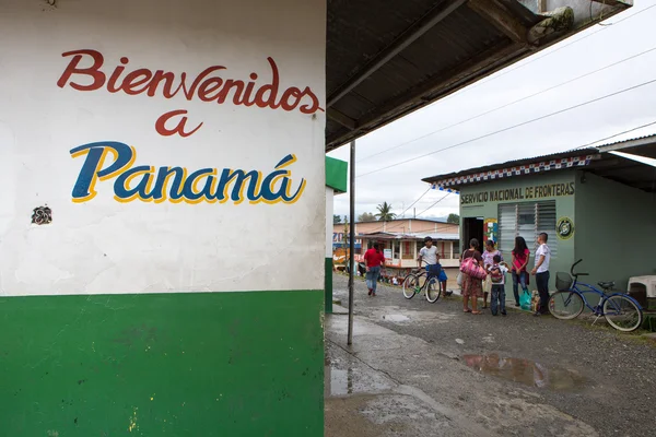 Σημάδι Καλώς στον Παναμά, στο sixaola — Φωτογραφία Αρχείου