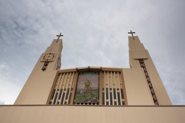 alejuela, modern chruch