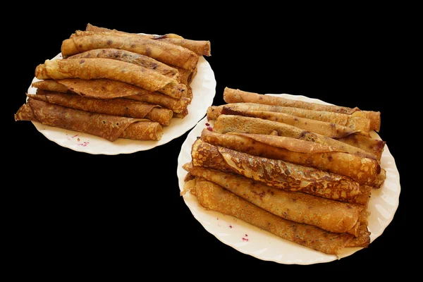 Dos platos con panqueques laminados yammy con mermelada de arándanos con cl —  Fotos de Stock