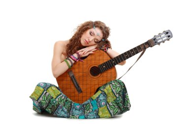 güzel kız holding gitar