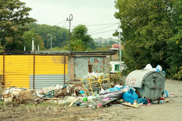 Lixo na cidade — Fotografia de Stock
