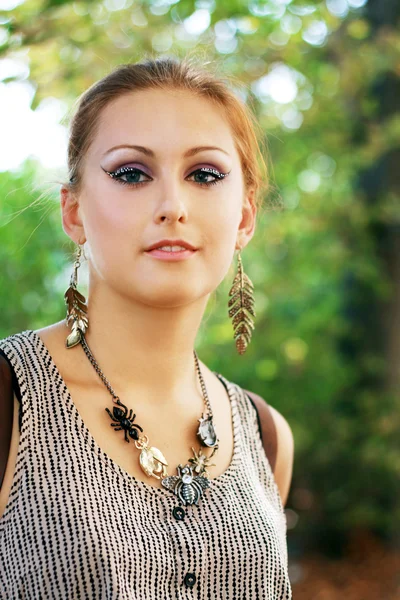 kusursuz makyaj ile model