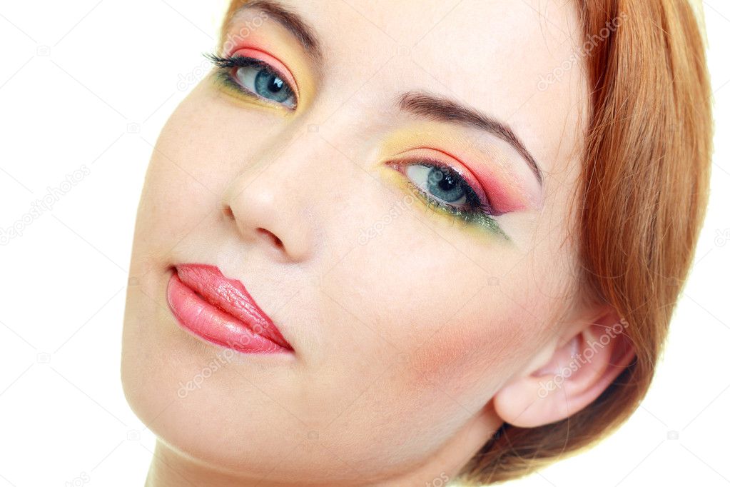 Fashion woman model with beauty bright make-up