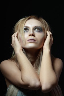 Depresyondaki kadın