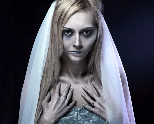 Beautiful zombie corpse bride — Stock Photo, Image