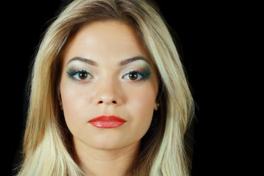 kusursuz makyaj ile model