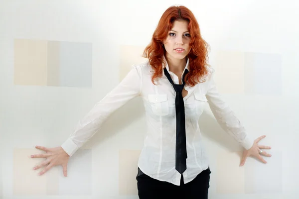 Linda mujer en vestido formal — Foto de Stock