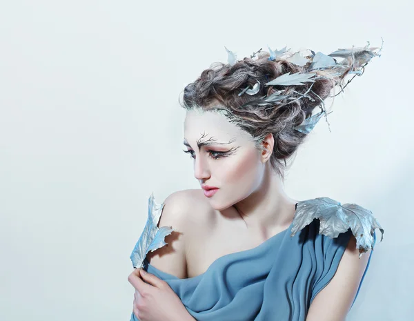 Beatiful woman with fantasy hair — Stock Photo, Image