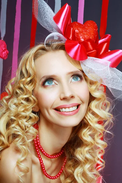 Vackra valentines kvinna — Stockfoto
