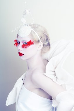 yaratıcı makyaj kırmızı yanlış eyelashes