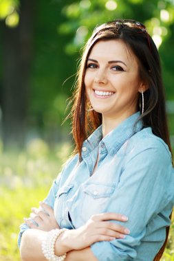 mutlu bir kadın açık