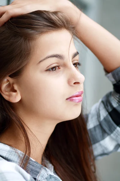 Schönes trauriges Mädchen — Stockfoto