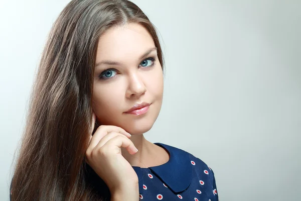 Hermosa chica adolescente — Foto de Stock