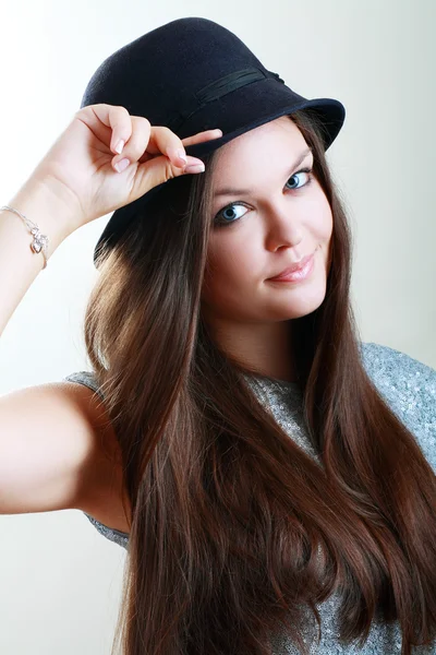 Modell i hatt — Stockfoto