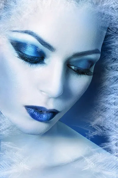 Gümüş Mavi sanatsal Makyajlı kadın