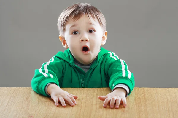 Surprised little boy — Stock Photo, Image