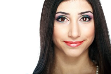 model parlak makyaj ile