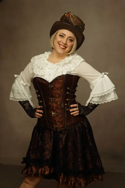 Woman Wearing Steampunk Costume Studio Portrait — Stockfoto