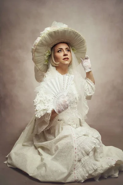 Book Cover Image Vintage Retro Victorian Woman — Fotografia de Stock