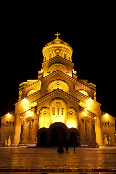 Kyrkan i Georgien på natten Stockbild