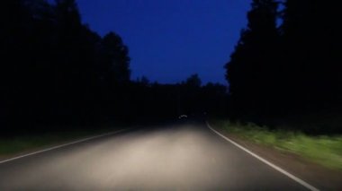 Geceleri araba göster